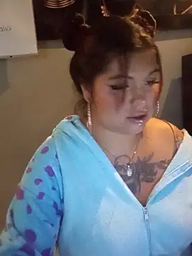 snow belle online show from October 21, 2025, 8:59 am