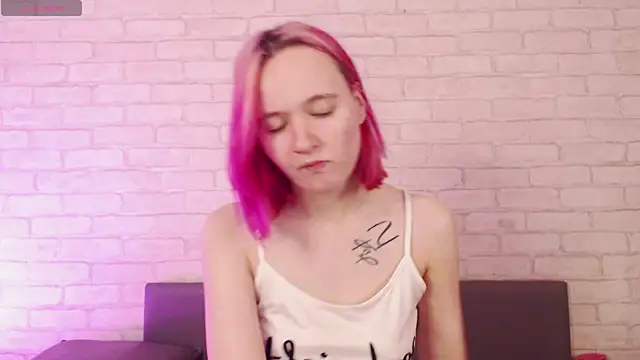 Ericha Stone online show from October 11, 2025, 1:27 am