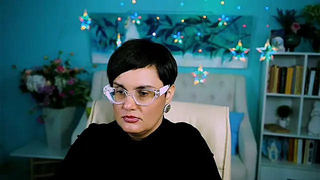 LauraDavidsons online show from October 2, 2025, 4:47 pm