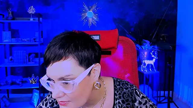 LauraDavidsons online show from November 28, 2025, 1:14 pm