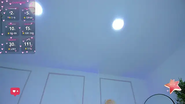 Emilywillis8 online show from November 13, 2025, 12:59 pm