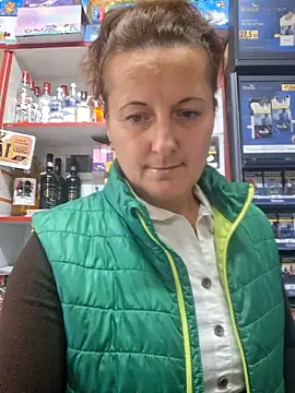 Fluturas2 online show from September 25, 2025, 6:17 am