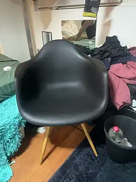 Snapshot of Romario28 chatting on November 13, 2025, 4:33 am Romario28 online show from November 13, 2025, 4:33 am