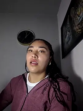 AmberGold- online show from November 20, 2025, 8:36 am