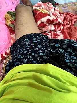 Snapshot of onlymasti00 chatting on October 1, 2025, 5:57 am onlymasti00 online show from October 1, 2025, 5:57 am