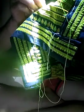 EllaMay22 online show from September 22, 2025, 1:18 am