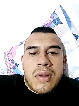 Snapshot of matius229 chatting on December 2, 2025, 8:15 pm matius229 online show from December 2, 2025, 8:15 pm