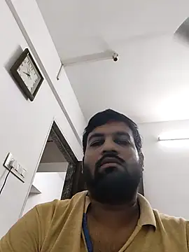 Snapshot of vinay_smalldick chatting on November 28, 2025, 2:20 pm vinay smalldick online show from November 28, 2025, 2:20 pm