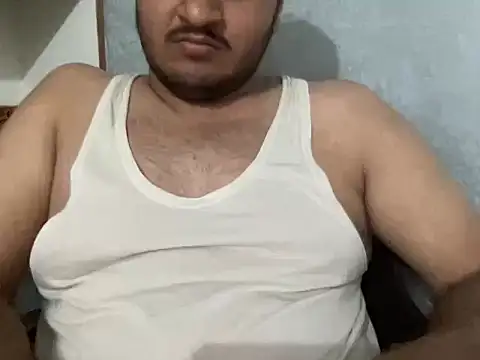 chiikuloveu online show from February 26, 2026, 3:27 am