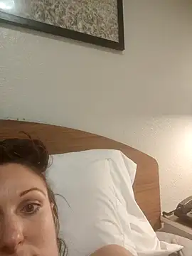 Snapshot of PrincessP8989 chatting on February 18, 2026, 2:40 am PrincessP8989 online show from February 18, 2026, 2:40 am