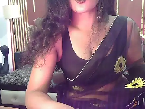 Snapshot of shaalu_sharma chatting on October 13, 2025, 2:50 pm shaalu sharma online show from October 13, 2025, 2:50 pm