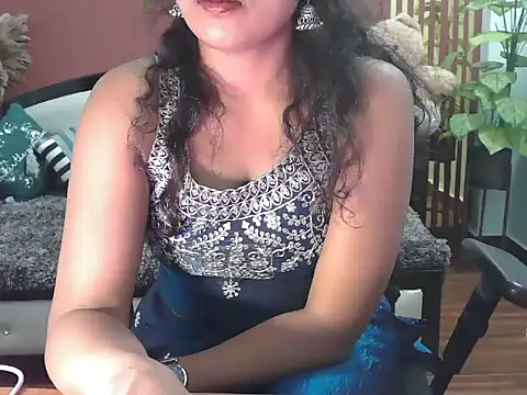 shaalu sharma online show from November 29, 2025, 11:30 pm