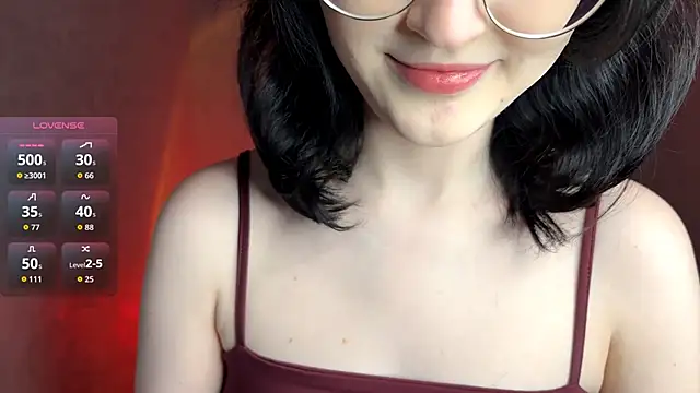 FakeLamb online show from April 25, 2026, 9:01 pm