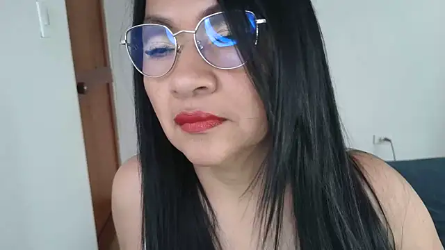 Snapshot of LissafeetHott chatting on September 18, 2025, 7:16 pm LissafeetHott online show from September 18, 2025, 7:16 pm