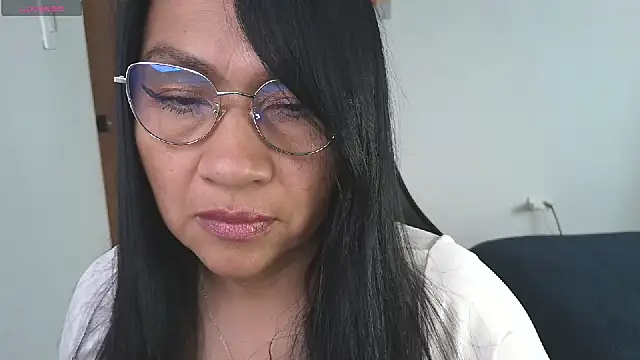 Snapshot of LissafeetHott chatting on September 23, 2025, 9:07 pm LissafeetHott online show from September 23, 2025, 9:07 pm