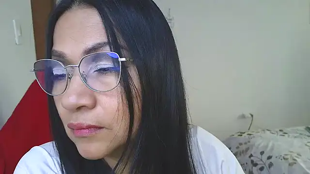 Snapshot of LissafeetHott chatting on May 14, 2026, 9:10 pm LissafeetHott online show from May 14, 2026, 9:10 pm