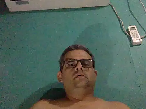 Katracho6969 online show from November 10, 2025, 4:22 am