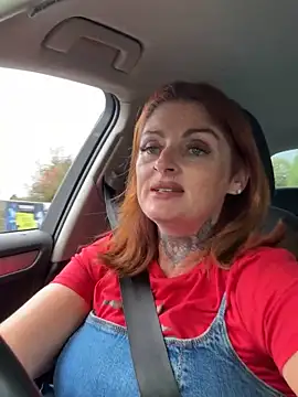 Snapshot of IrishmilfAnna chatting on November 6, 2025, 1:12 pm IrishmilfAnna online show from November 6, 2025, 1:12 pm