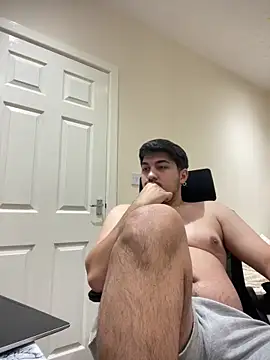 mixedcouplee69 online show from March 11, 2026, 11:33 pm