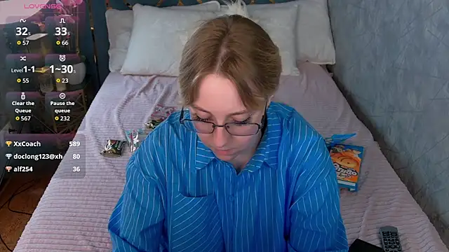 Snapshot of AlexandraGreen chatting on July 20, 2026, 4:16 am AlexandraGreen online show from July 20, 2026, 4:16 am