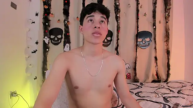 mrhot night online show from October 26, 2025, 12:05 am