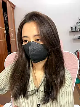 Mochi21 online show from November 27, 2025, 3:30 am