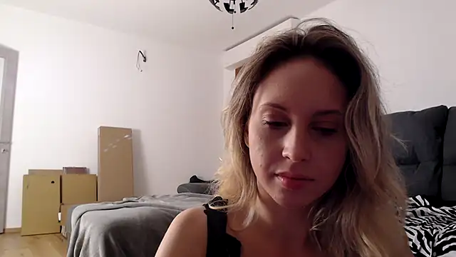 L Sofia online show from October 10, 2025, 8:24 am