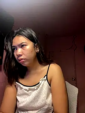 Snapshot of aniya_04 chatting on October 10, 2025, 9:14 pm aniya 04 online show from October 10, 2025, 9:14 pm