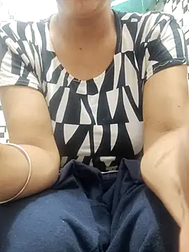 meenu bhabhi547 online show from September 28, 2025, 4:56 pm