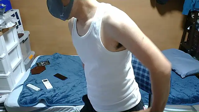 erosuke9 online show from December 21, 2025, 9:00 pm