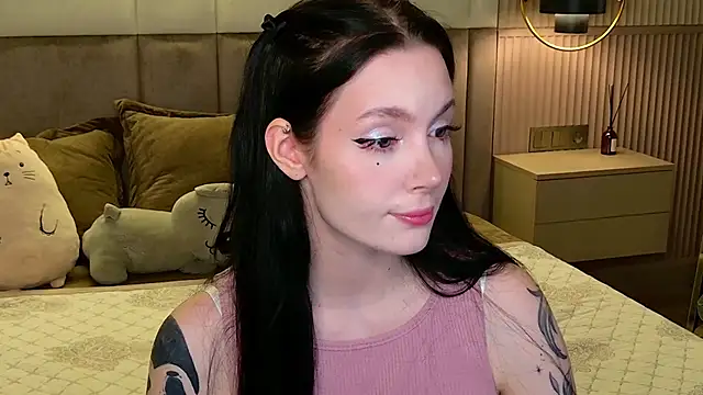 Goldy Stark online show from February 17, 2026, 8:48 pm