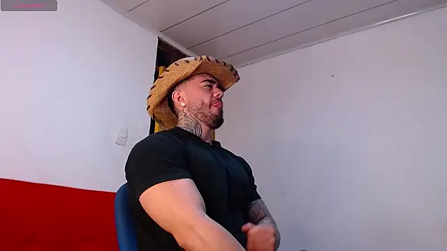 tommyblessd1 online show from December 16, 2025, 5:12 am