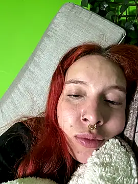 bri von dhara   online show from September 13, 2025, 3:28 am