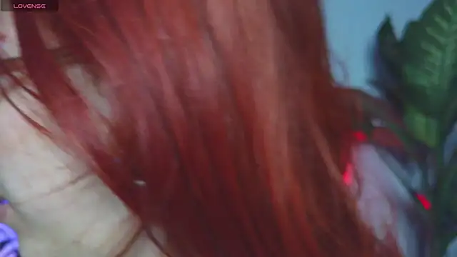 bri von dhara   online show from November 12, 2025, 12:33 am