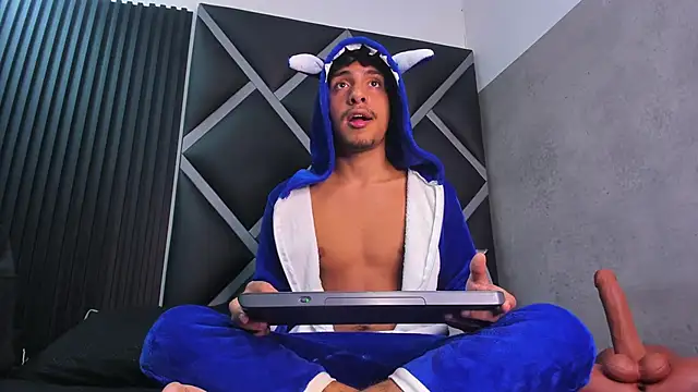 Snapshot of maximiliano_jam chatting on September 20, 2025, 4:13 am maximiliano jam online show from September 20, 2025, 4:13 am