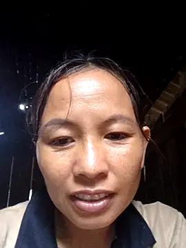Snapshot of Chao_tay chatting on October 14, 2025, 3:29 am Chao tay online show from October 14, 2025, 3:29 am