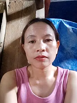 Snapshot of Chao_tay chatting on October 18, 2025, 5:54 am Chao tay online show from October 18, 2025, 5:54 am