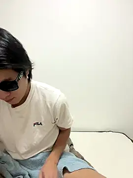 Snapshot of erokami36 chatting on November 9, 2025, 2:26 pm erokami36 online show from November 9, 2025, 2:26 pm