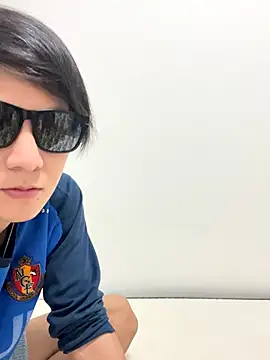 Snapshot of erokami36 chatting on November 29, 2025, 4:10 pm erokami36 online show from November 29, 2025, 4:10 pm