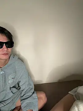 Snapshot of erokami36 chatting on February 7, 2026, 5:49 pm erokami36 online show from February 7, 2026, 5:49 pm