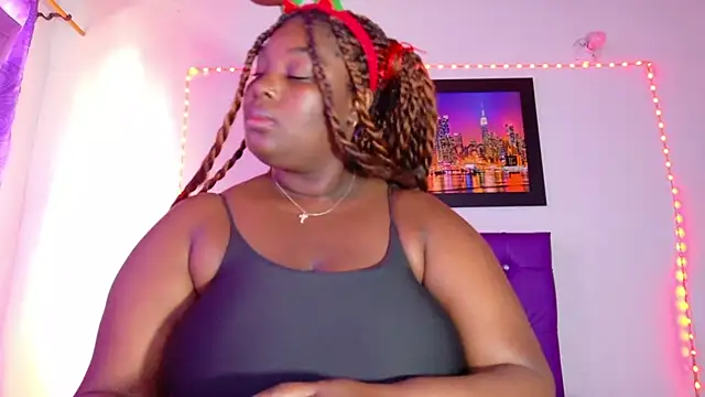 ebony NeighborMoans online show from December 4, 2025, 6:49 pm