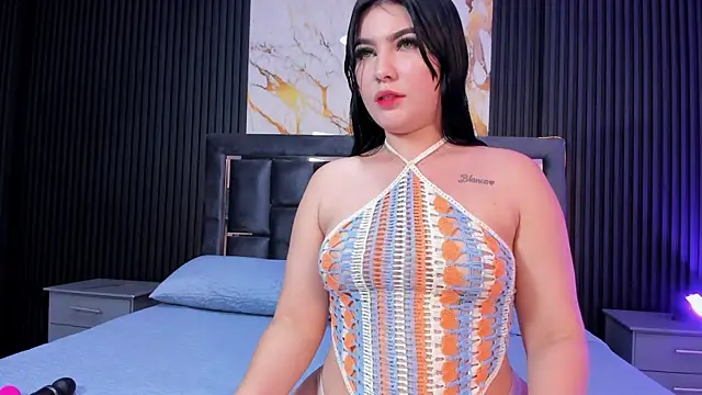 Snapshot of MiaaFarrel chatting on October 20, 2025, 7:14 pm MiaaFarrel online show from October 20, 2025, 7:14 pm