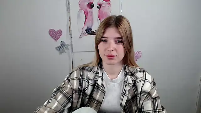 JuiceLips   online show from January 10, 2026, 3:14 pm