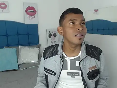 Snapshot of Adam_Morgan2 chatting on November 7, 2025, 1:38 am Adam Morgan2 online show from November 7, 2025, 1:38 am