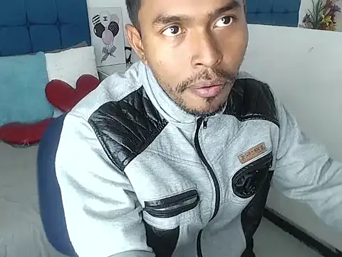 Snapshot of Adam_Morgan2 chatting on November 21, 2025, 2:54 am Adam Morgan2 online show from November 21, 2025, 2:54 am