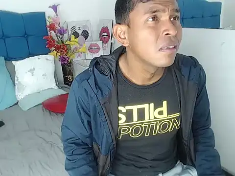 Snapshot of Adam_Morgan2 chatting on November 27, 2025, 3:19 am Adam Morgan2 online show from November 27, 2025, 3:19 am