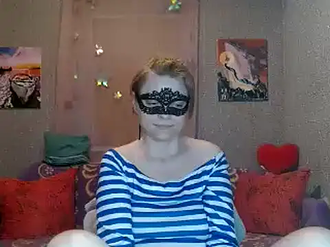 Miss Nona online show from April 18, 2026, 4:00 pm