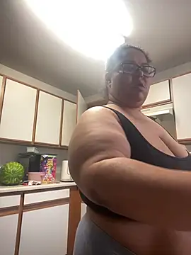 wishuhope4 online show from May 28, 2026, 9:56 pm