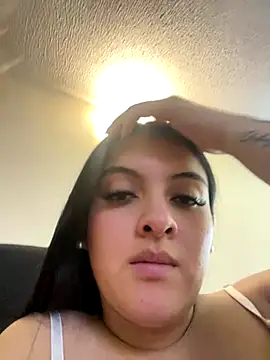 marianm29 online show from November 28, 2025, 4:26 am