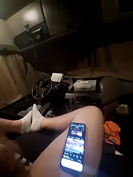 maciasgda online show from December 19, 2025, 10:17 pm